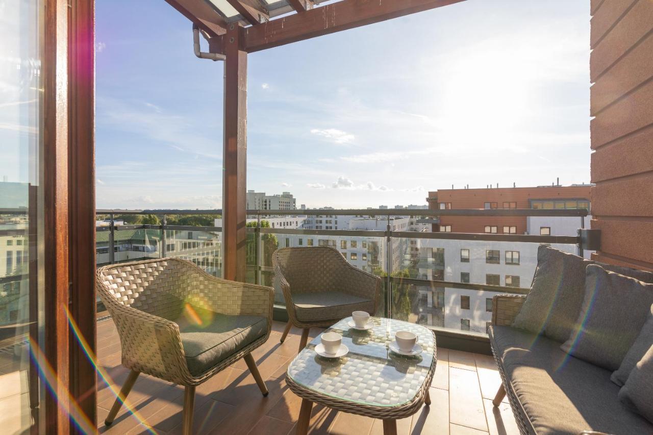 Mokotow Premium Apartment With Terrace Varşovia Exterior foto